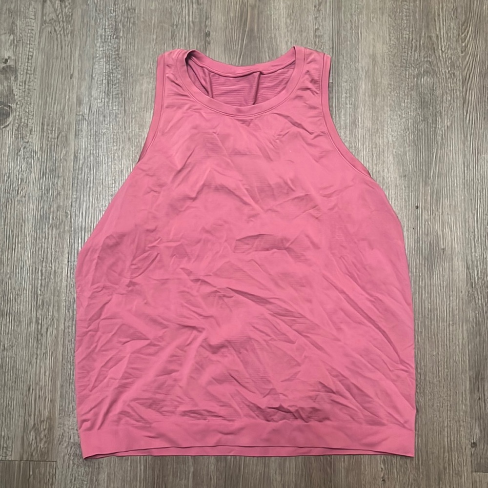 Lululemon tank